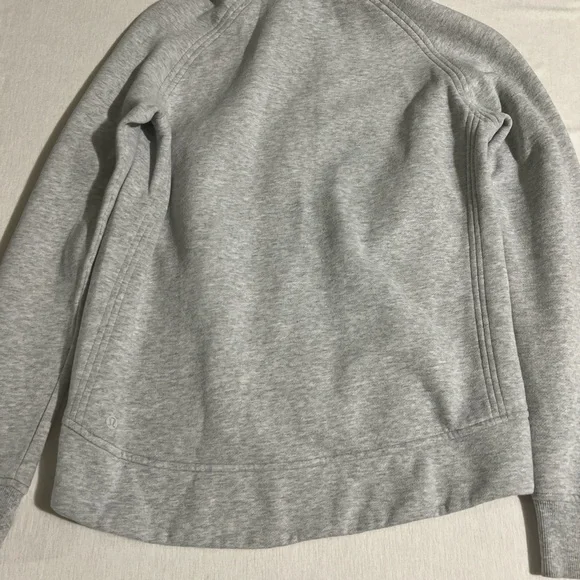 Lululemon grey zip up jacket - Picture 6 of 8